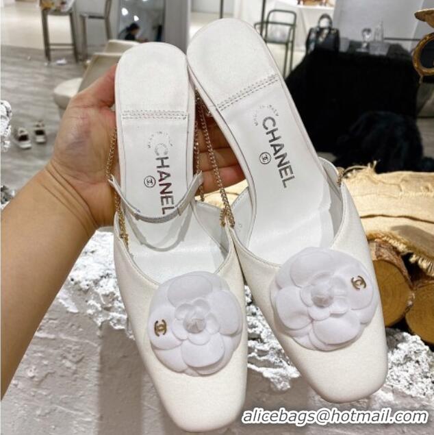 New Style Chanel Silk Slingback Pumpa with Camellia and Chain Charm G369126 White 2020