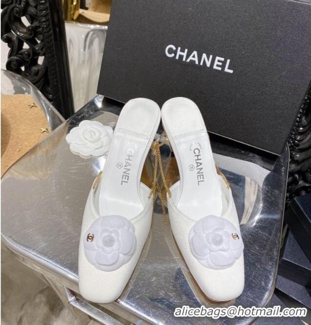 New Style Chanel Silk Slingback Pumpa with Camellia and Chain Charm G369126 White 2020