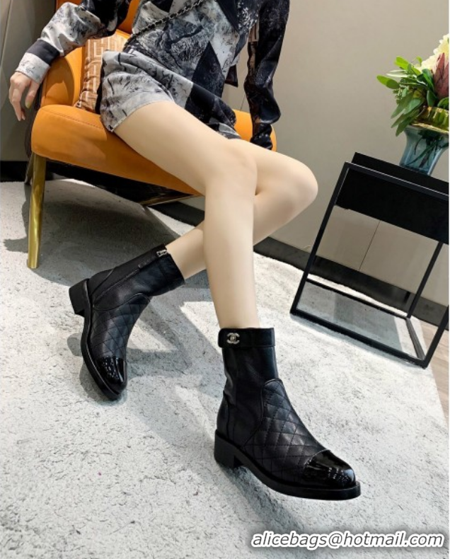 Stylish Chanel Quilted Calfskin CC Buckle Short Boots G36763 Black 2020 