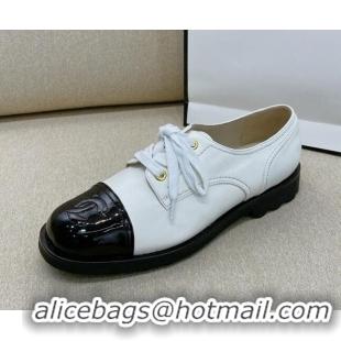 Popular Style Chanel Vintage Lambskin Lace-ups Brogue Shoes 02234 White 2020