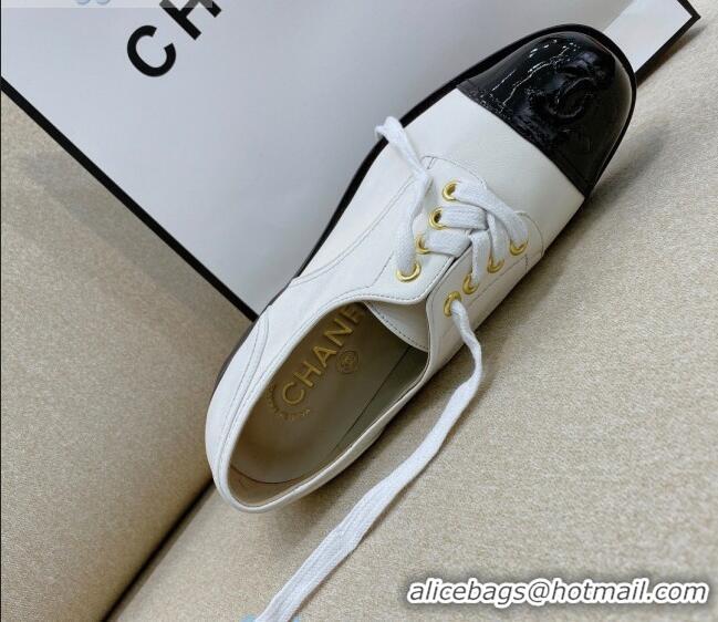 Popular Style Chanel Vintage Lambskin Lace-ups Brogue Shoes 02234 White 2020