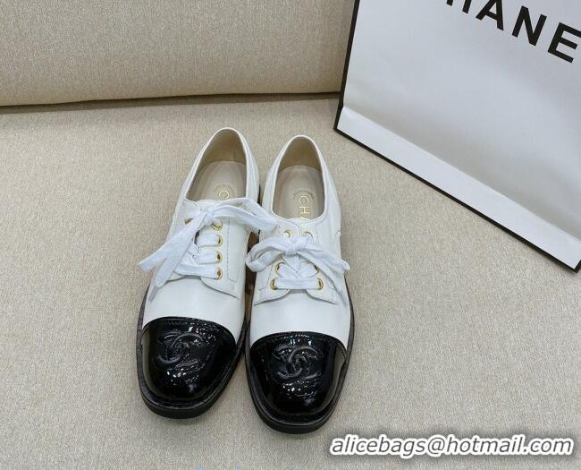 Popular Style Chanel Vintage Lambskin Lace-ups Brogue Shoes 02234 White 2020