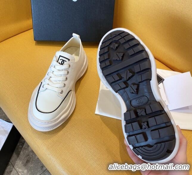 Cute Chanel Vintage Canvas Low-Top Sneakers White 20102301 2020