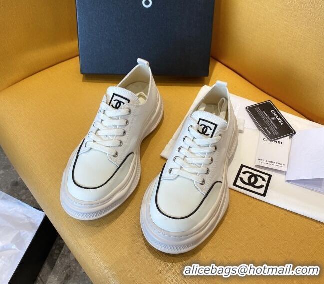 Cute Chanel Vintage Canvas Low-Top Sneakers White 20102301 2020