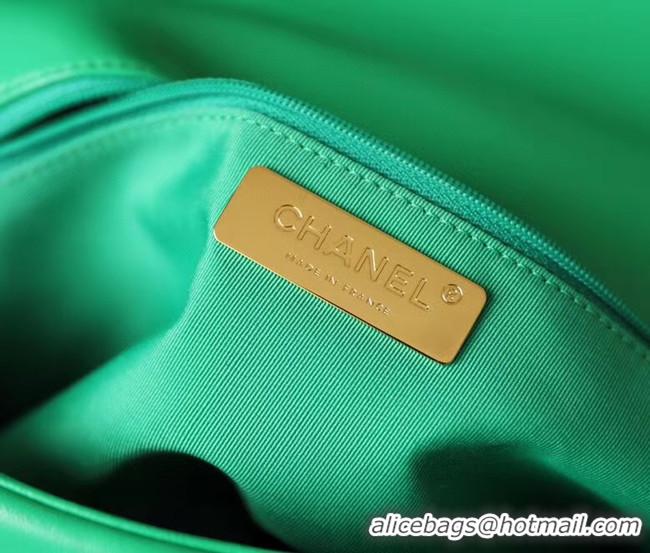 Market Sells Chanel 19 flap bag AS1161 green