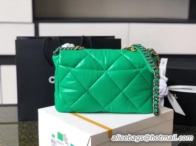 Market Sells Chanel 19 flap bag AS1161 green