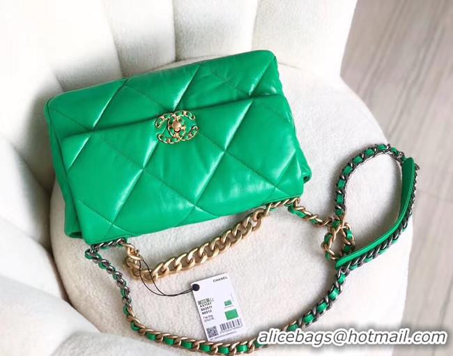 Market Sells Chanel 19 flap bag AS1161 green