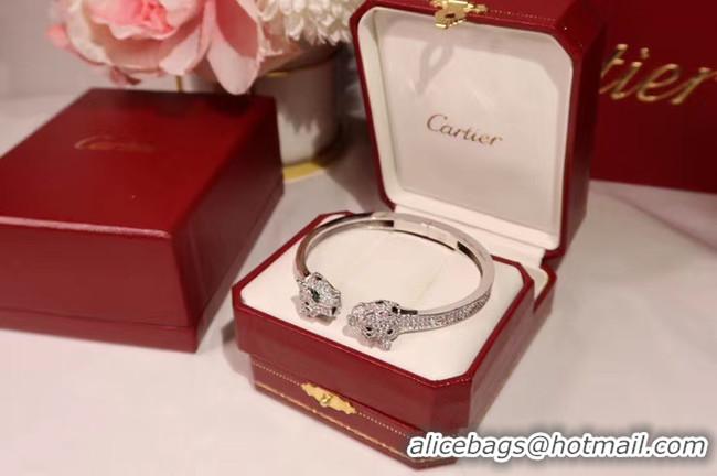 Classic Practical Cartier Bracelet CE5203