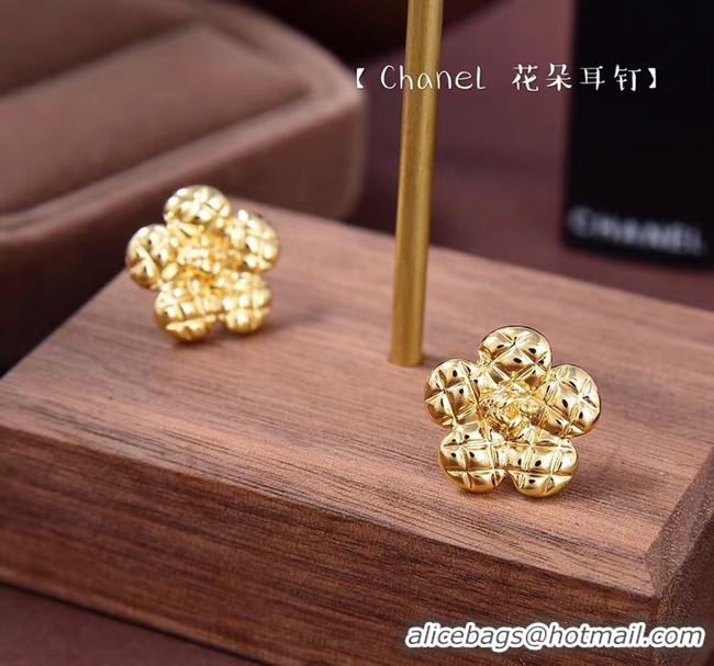 Stylish Chanel Earrings CE5489