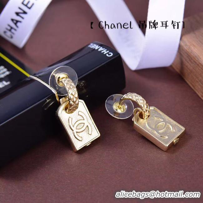 Stylish Chanel Earrings CE5504