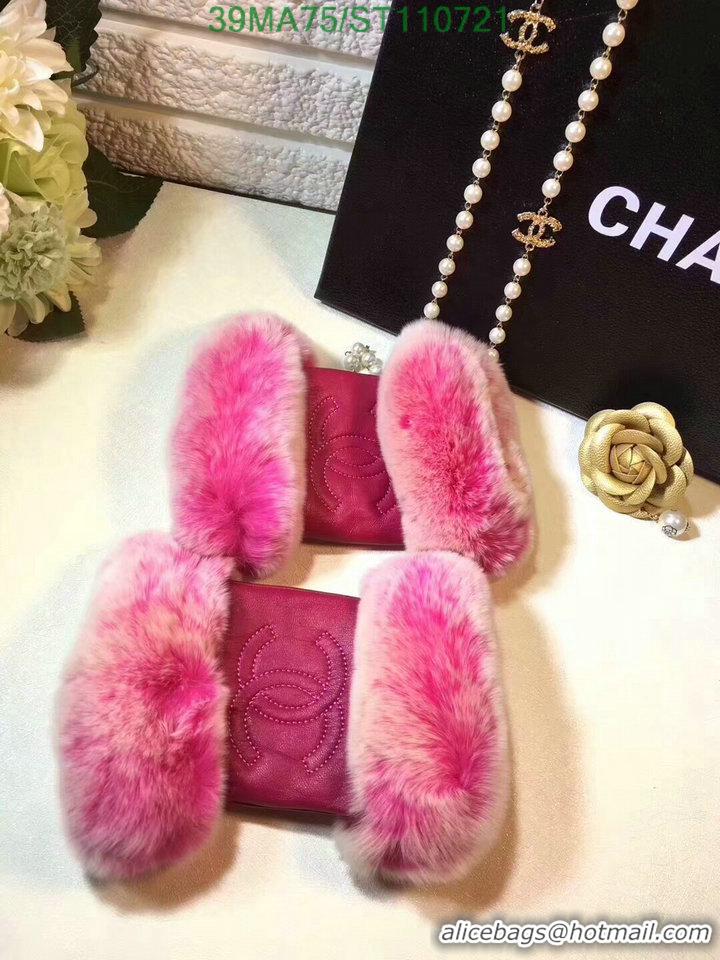 Buy Classic Chanel Gloves In Sheepskin Leather Women G110721