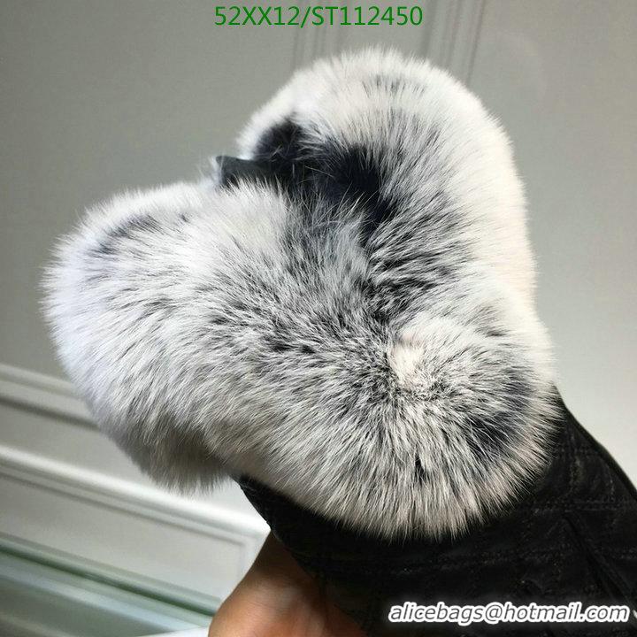 Modern Classic Chanel Gloves In Sheepskin Leather Women G11450