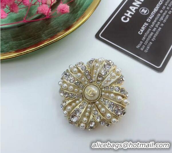 Best Price Chanel Brooch CE5549