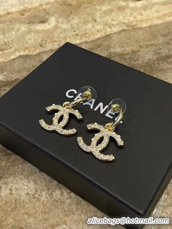 Elegant Chanel Earrings CE5765