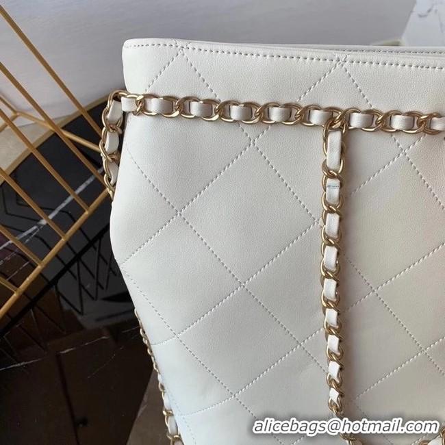 Well Crafted Chanel shopping bag AS2556 white