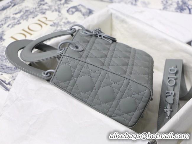 Pretty Style LADY DIOR MY ABCDIOR BAG Gray Ultramatte Cannage Calfskin M0538SLOI