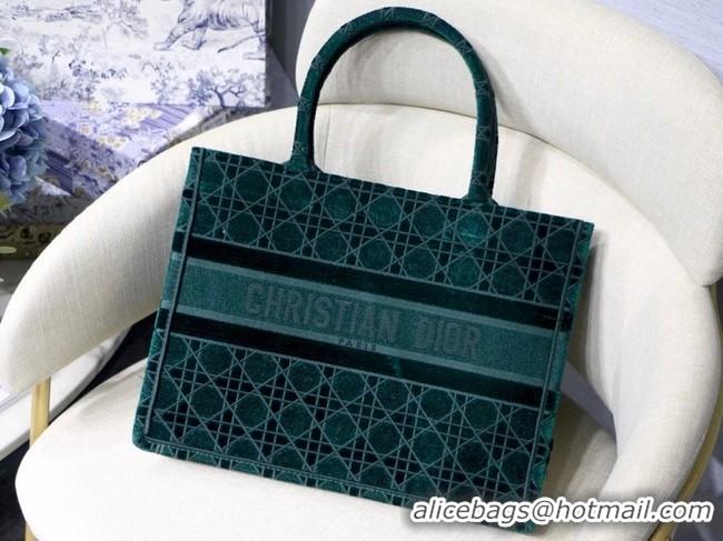 Famous Brand DIOR BOOK TOTE green Cannage Embroidered Velvet M1287Z