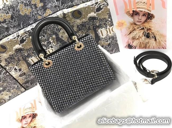 Pretty Style LADY DIOR Pearl and Thread Embroidery cattle leather M0565OSCQ-1