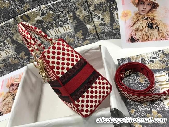 Promotional MEDIUM LADY D-LITE DIORAMOUR BAG Red Dior Dots Embroidery M0565OBB