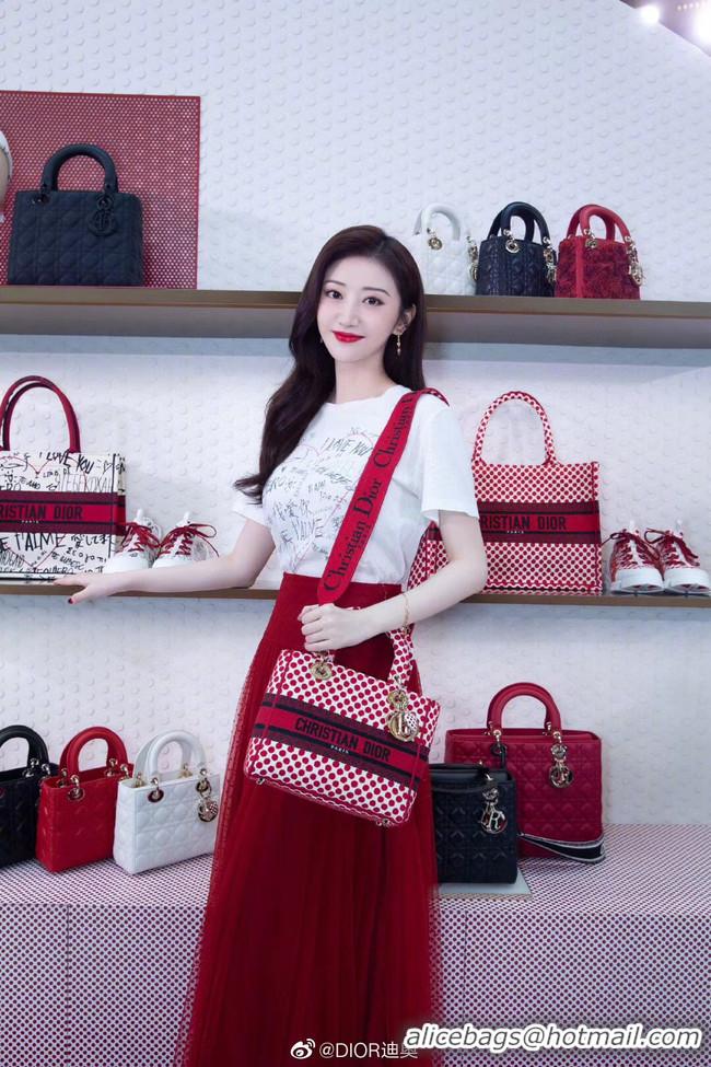 Promotional MEDIUM LADY D-LITE DIORAMOUR BAG Red Dior Dots Embroidery M0565OBB