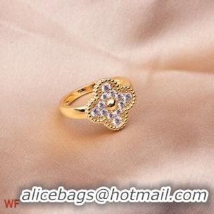 New Design Van Cleef & Arpels Ring CE5802