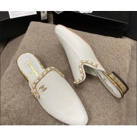 Grade Chanel Leather Flat Mules with Chain Charm 02146 White