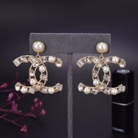 Sophisticated Chanel Earrings CE5282