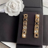 Stylish Chanel Earrings CE5535