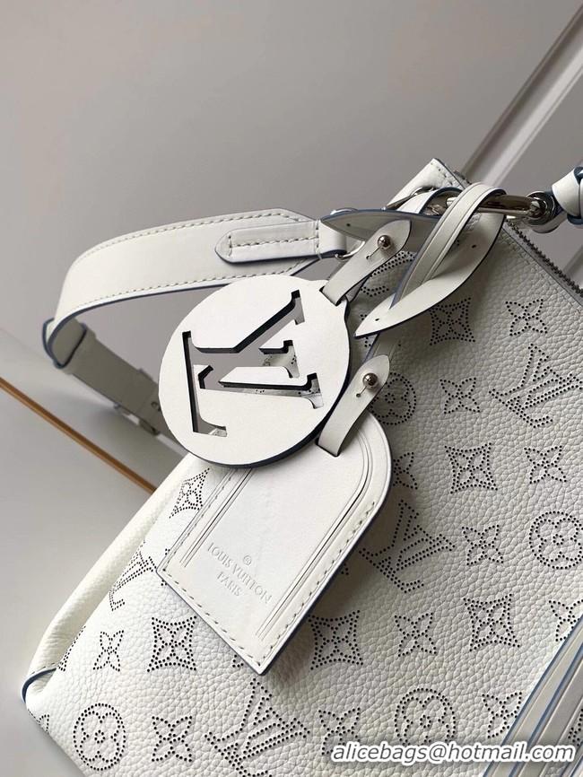 Well Crafted Louis Vuitton Mahina Leather BEAUBOURG HOBO MM M56084 white