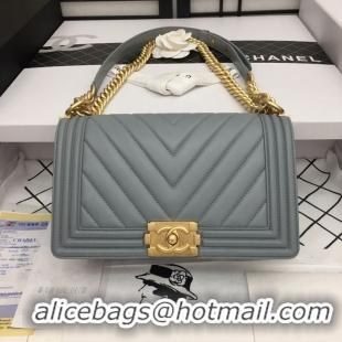 Top Quality Boy Chanel Flap Bag Original Chevron Leather Gray A67086V Frosted Golden Buckle