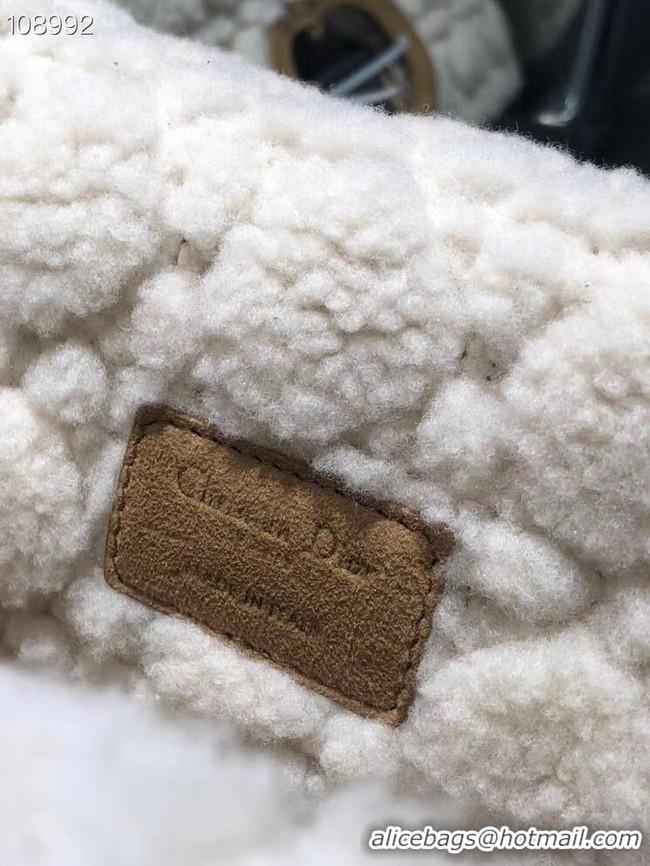 Unique Grade DIOR 30 MONTAIGNE CHAIN BAG Camel-Colored Shearling M9208