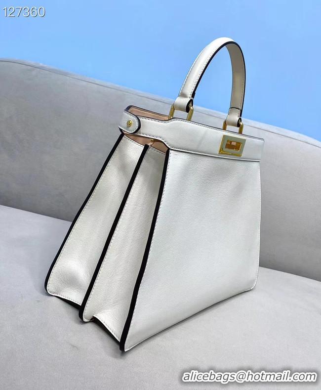 Buy Fashionable Fendi PEEKABOO ISEEU MEDIUM leather bag 70193 white