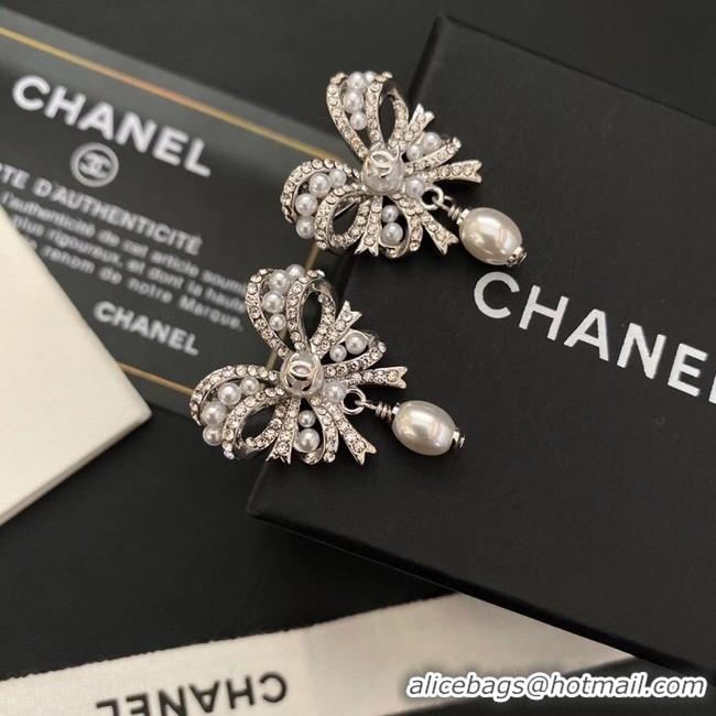 Feminine Chanel Earrings CE5927