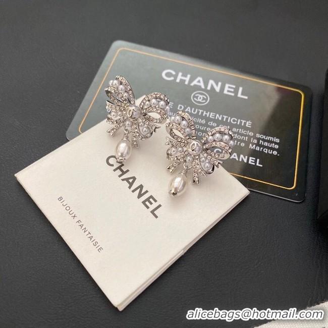 Feminine Chanel Earrings CE5927