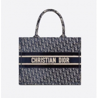 Famous Brand SMALL DIOR BOOK TOTE blue Dior Oblique Embroidered Velvet M1287Z