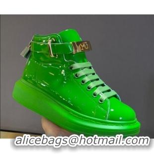 Super Quality Alexander McQueen Patent Leather Sneakers with Lock Charm 90905 Green