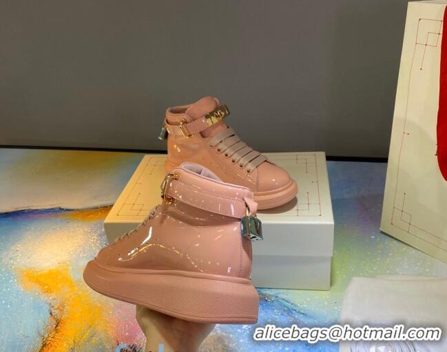 Grade Design Alexander McQueen Patent Leather Sneakers with Lock Charm 90905 Light Pink