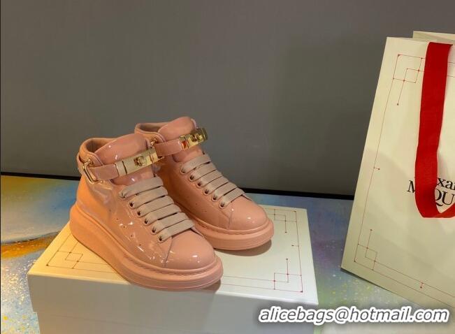 Grade Design Alexander McQueen Patent Leather Sneakers with Lock Charm 90905 Light Pink