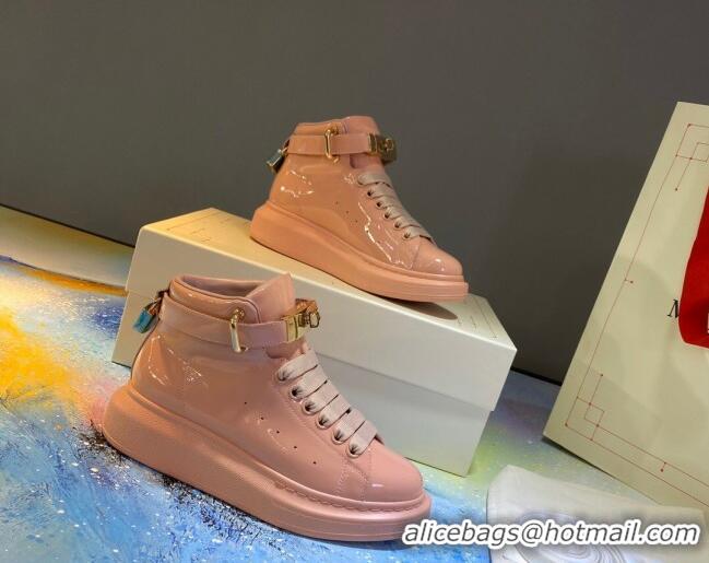 Grade Design Alexander McQueen Patent Leather Sneakers with Lock Charm 90905 Light Pink