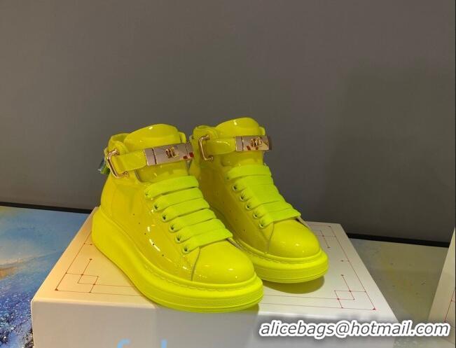 Classic Practical Alexander McQueen Patent Leather Sneakers with Lock Charm 90905 Yellow