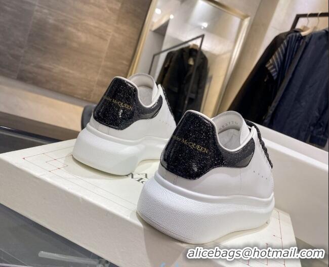 Unique Grade Alexander Mcqueen White Silky Calfskin Sneaker Black 22211