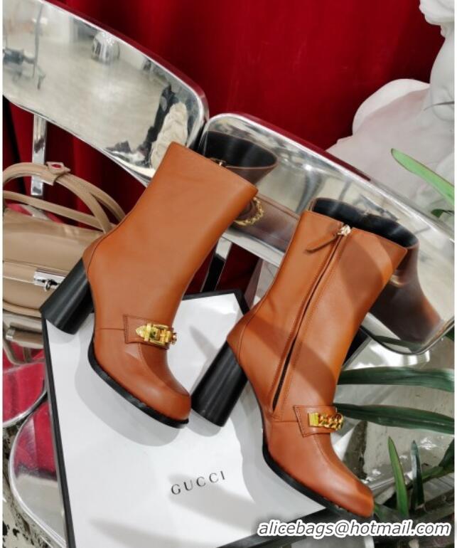 Most Popular Gucci Leather Heel Short Boots with CHain Charm 111657 Brown