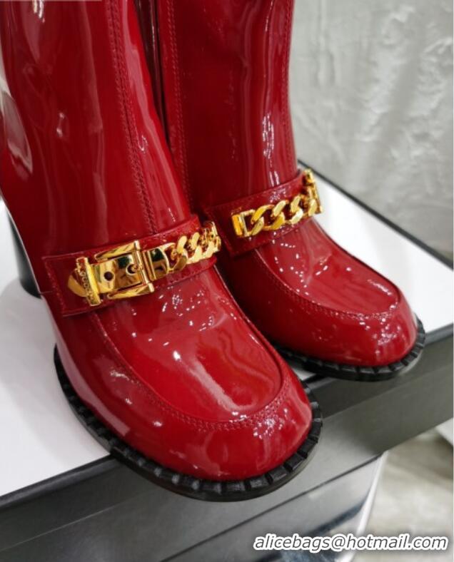 Best Luxury Gucci Patent Leather Heel Short Boots with CHain Charm 111660 Red