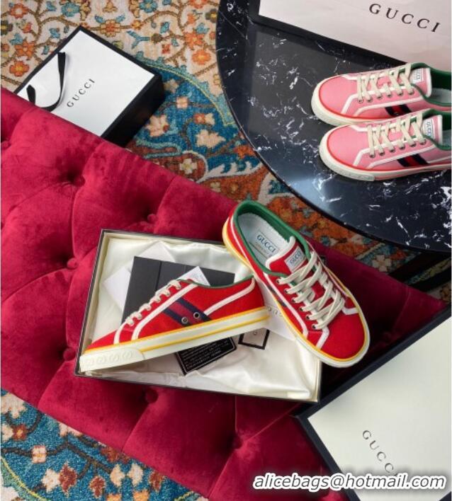 Good Product Gucci Tennis 1977 Low-Top Sneakers in Red Canvas 120320