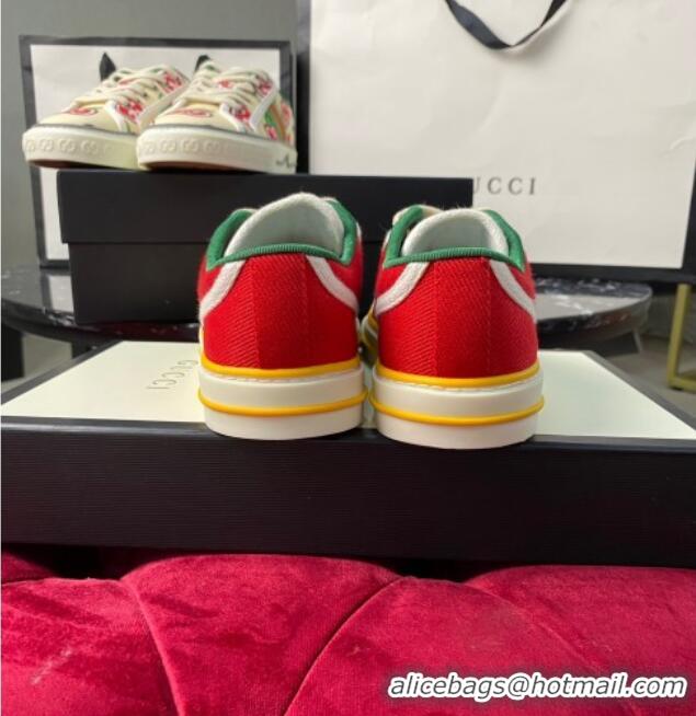 Good Product Gucci Tennis 1977 Low-Top Sneakers in Red Canvas 120320