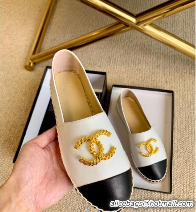 Trendy Design Chanel Leather Metal CC Espadrilles G36967 White