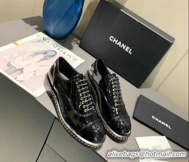 Perfect Chanel Patent Leather Lace-ups with Chain Charm G36446 Black