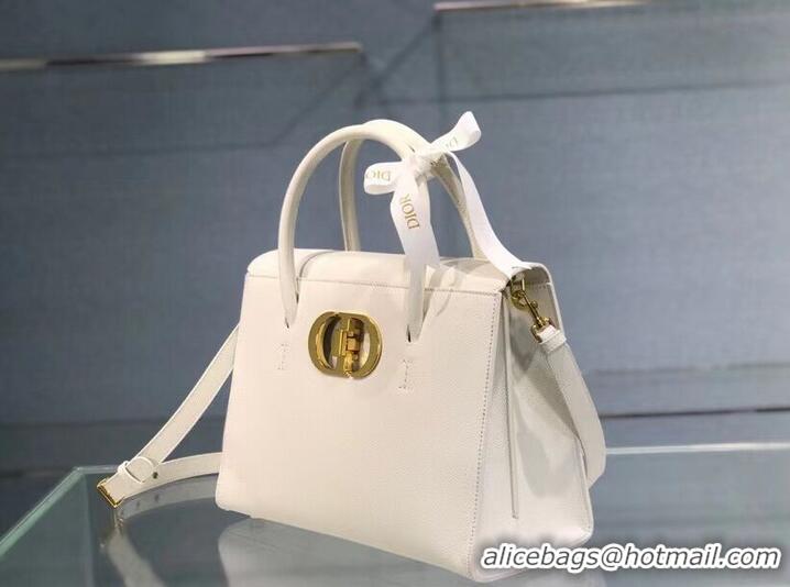 Luxury Classic DIOR LARGE ST HONORE TOTE Grained Calfskin M9306UBAE WHITE