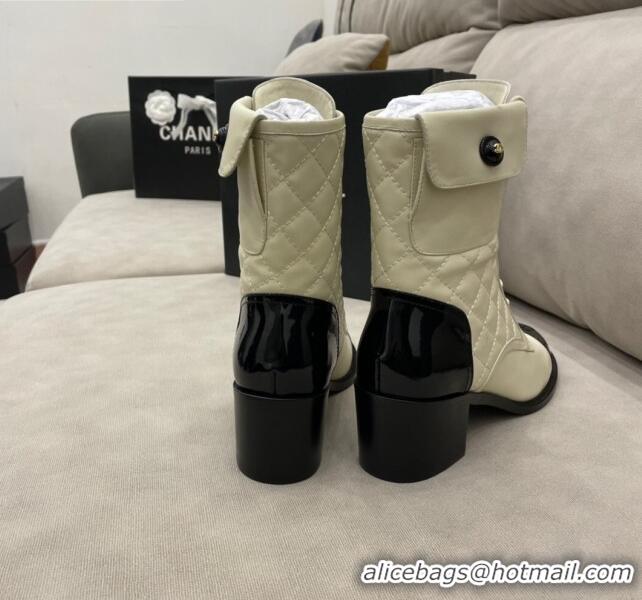 Unique Grade Chanel Quilted Leather Short Boots with Pouch 120420 White