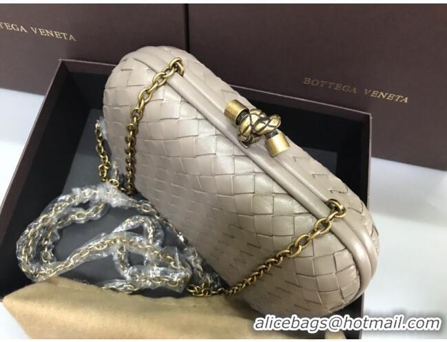 Good Taste Bottega Veneta Knot Woven Lambskin Clutch with Chain BV11010 Beige